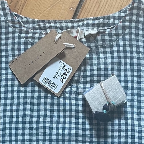 Injiri NWT Neel-45 Top Child Gingham Checkered 2y - Picture 12 of 13